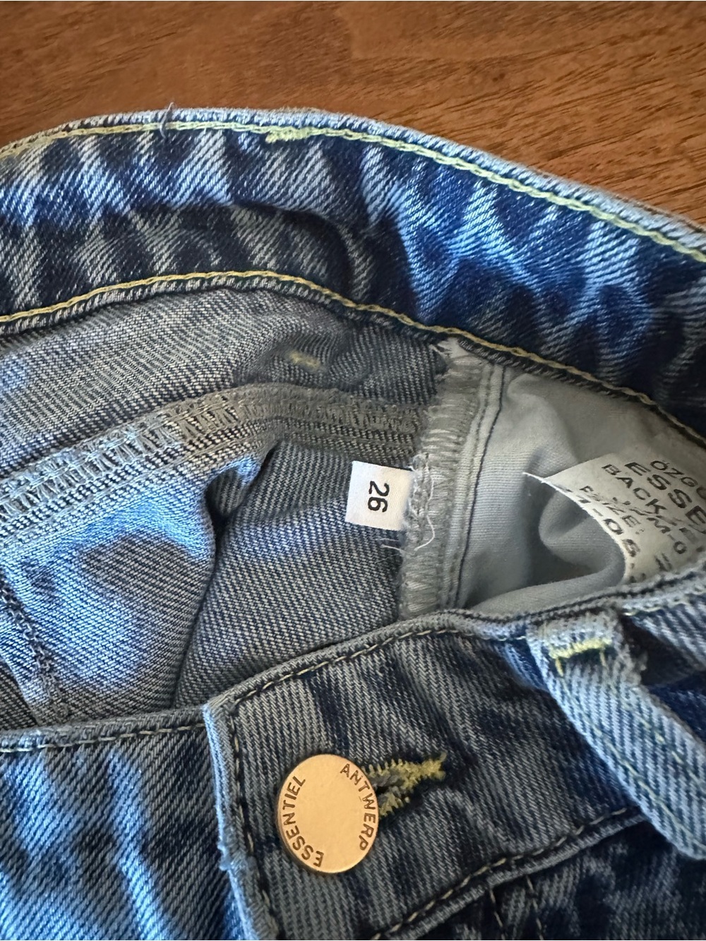 Essentiel Antwerp Barrel Jeans Size 26 - Picture 5 of 5